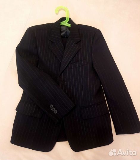 Школьный костюм на 9-10 лет