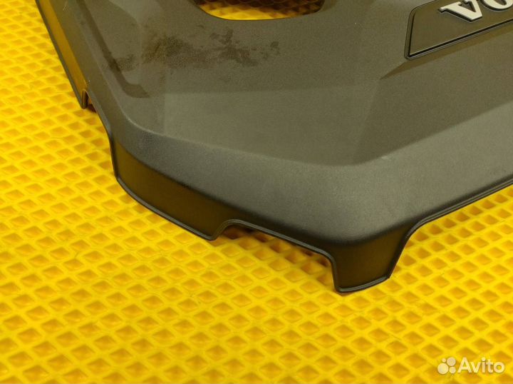 Крышка двигателя Volvo V60 FW45 B4164 T3 1.6 2013