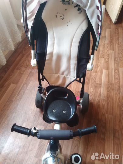 Трехколесный велосипед с родительской ручкой