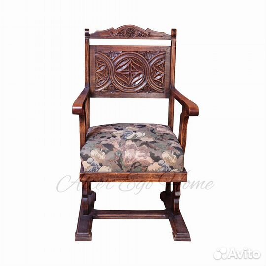 Кресло с резной спинкой 1930-х гг