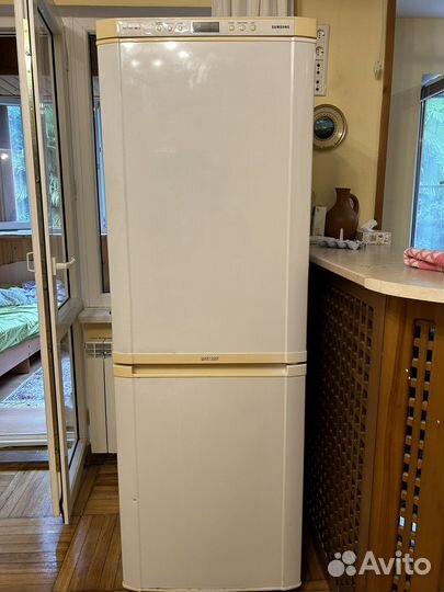 Холодильник бу samsung на запчасти