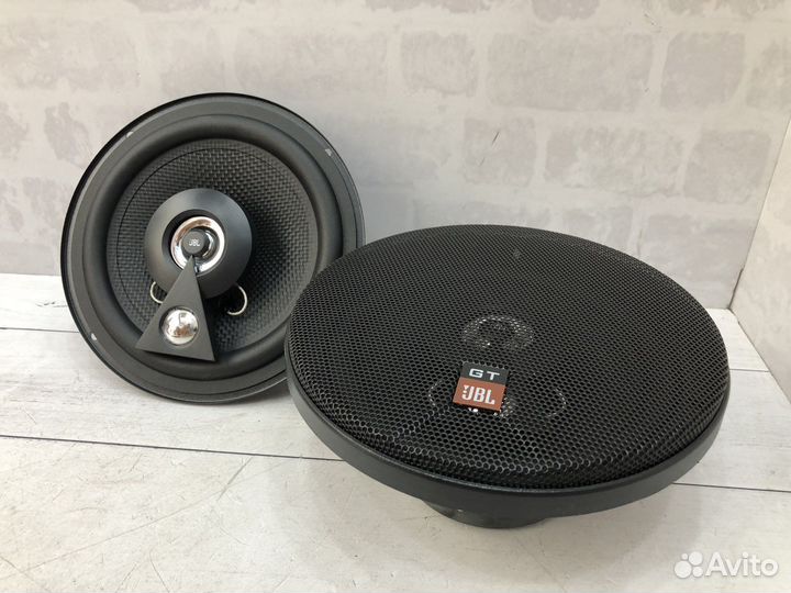 Динамики в авто 16 JBL