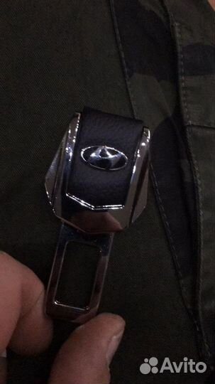 Замок в ремень безопасности