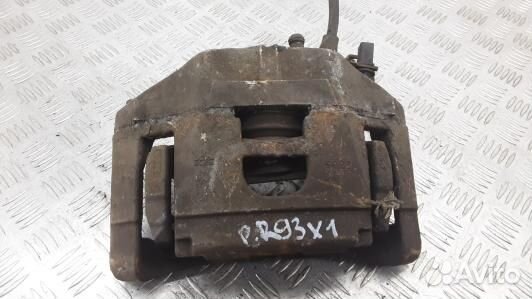 Суппорт тормозной передний правый audi A6 C6 (93X0