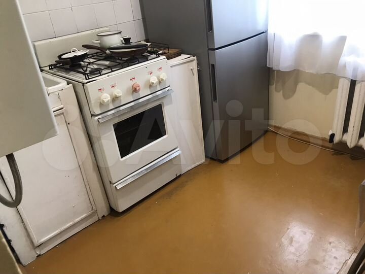 2-к. квартира, 43 м², 2/5 эт.