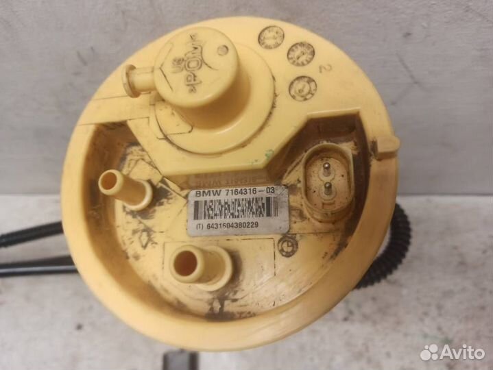 Датчик уровня топлива 16117195473