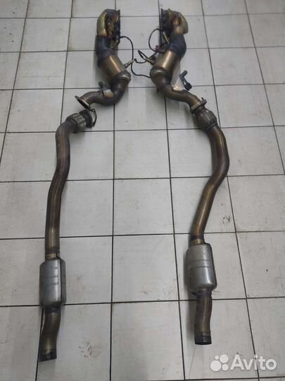 Выпускной коллектор Audi Rs5 4.2