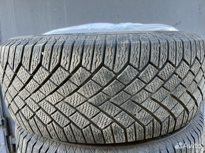 Continental ContiVikingContact 7 265/60 R18 114T