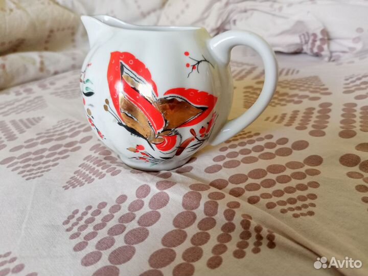 Молочник и сахарница