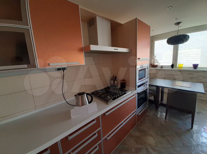 2-к. квартира, 60 м², 13/14 эт.