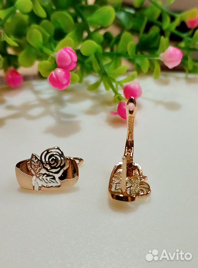 Золотые серьги 585