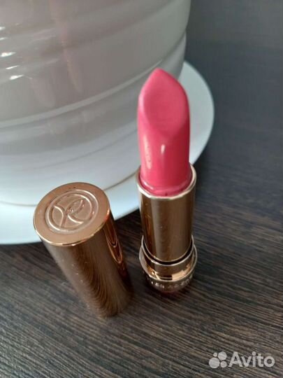 Компактная пудра 