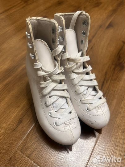 Коньки фигурные