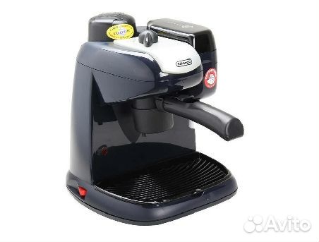 Кофеварка рожковая DeLonghi EC 9