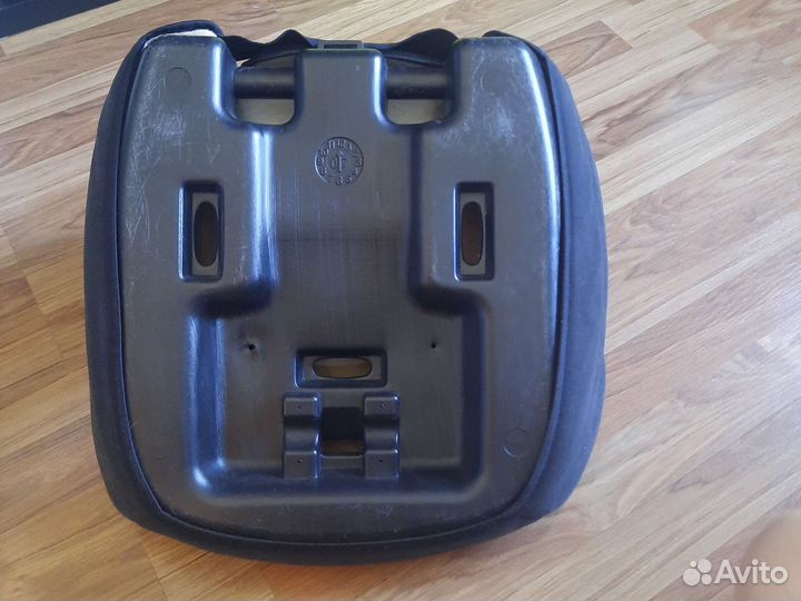 Детский бустер автомобильный