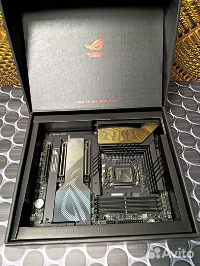 Материнсакая плата Asus Rog maximus z790 hero