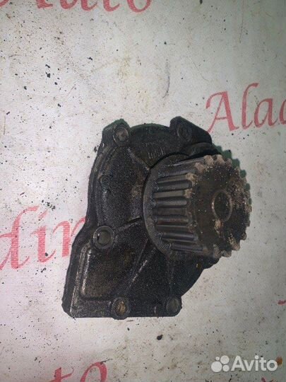 Помпа Volvo Xc90