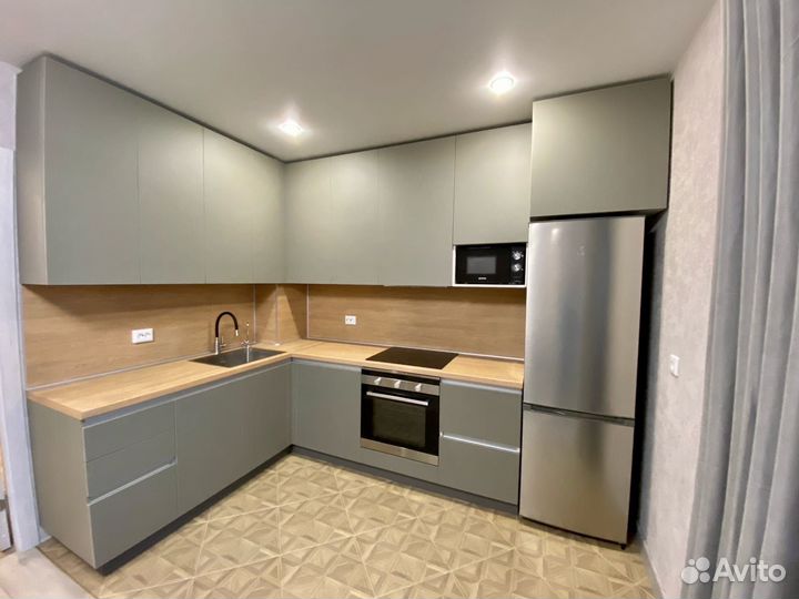 Прямая кухня на заказ. Фабрика