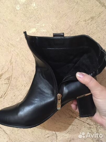 Ботинки р.39