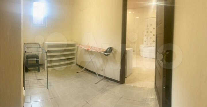 Дом 285 м² на участке 3 сот.