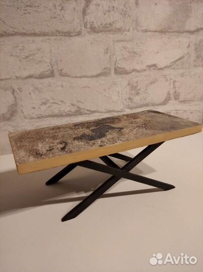 Журнальный столик для барби