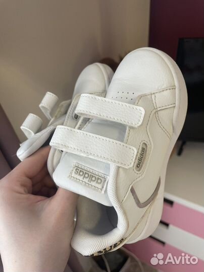 Adidas кроссовки