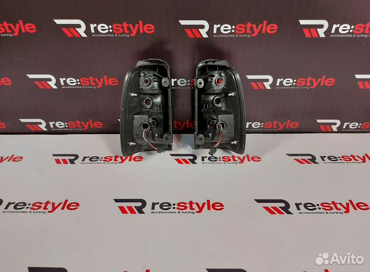 Стопы Toyota Hilux Surf 185 S2266