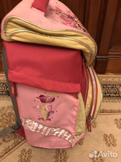 Рюкзак школьный для девочки ортопедический