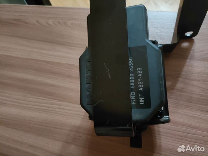 Блок ABS Hyundai Santa fe