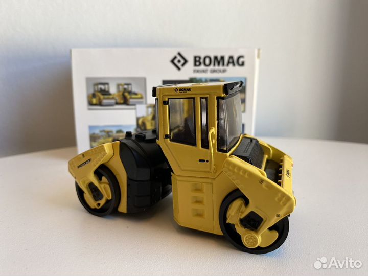 1:50 Модель Каток bomag