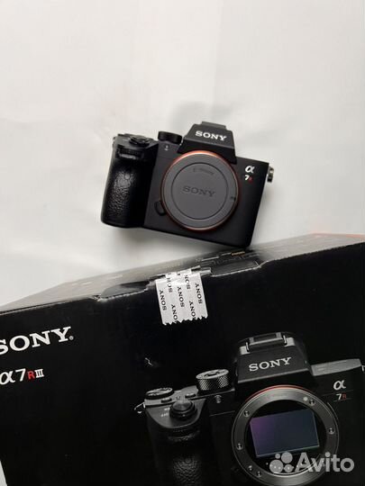Фотоаппарат Sony A7RM3 body+обьективы
