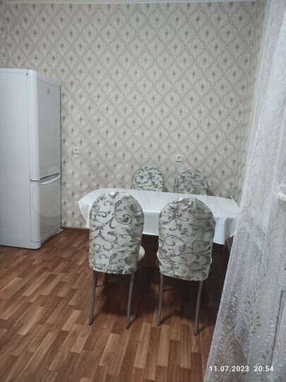 2-к. квартира, 64 м², 5/5 эт.