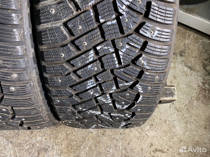 Continental IceContact 2 245/40 R19 98T