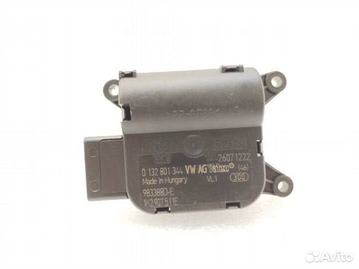 Сервопривод заслонок печки Volkswagen Tiguan 1 2.0