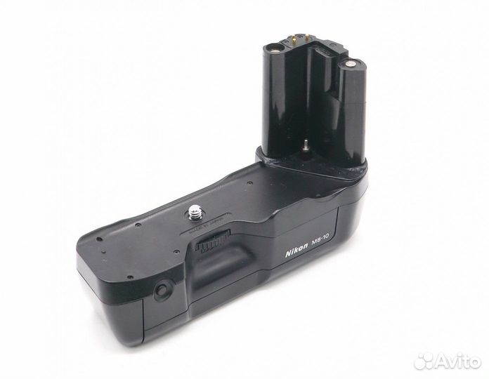 Батарейная ручка Nikon MB-10