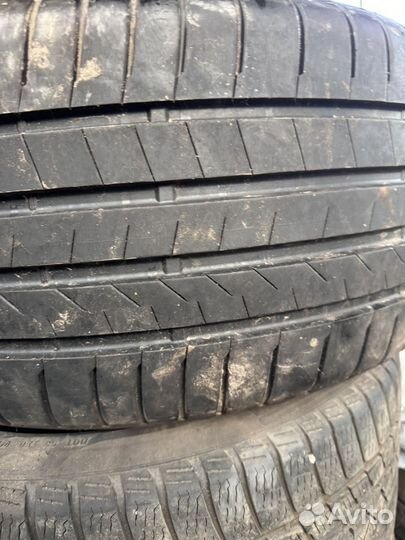 Bridgestone Alenza 001 285/40 R21 Y