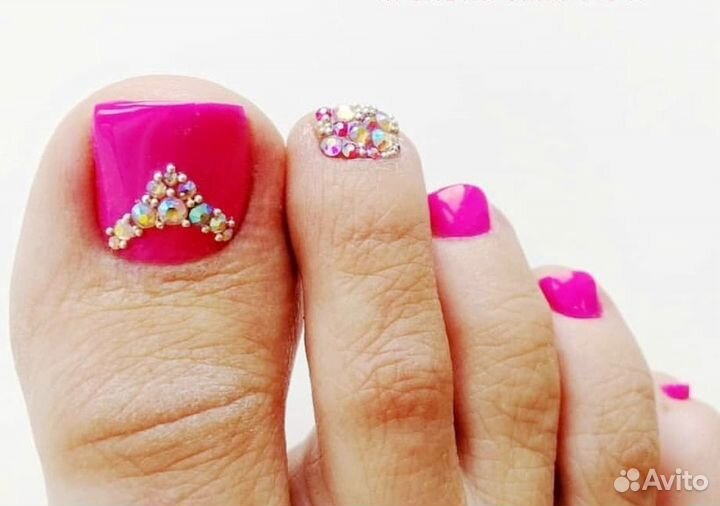 Маникюр. Педикюр