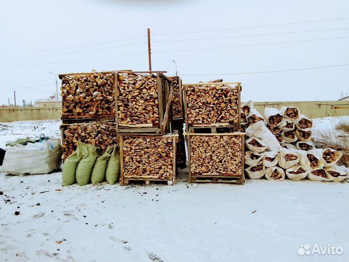 Дрова колотые от 2800 куб