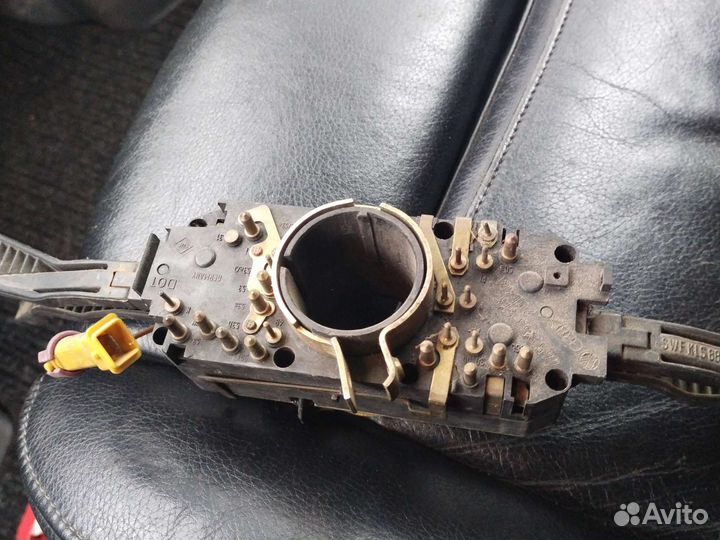 Подрулевой переключатель audi