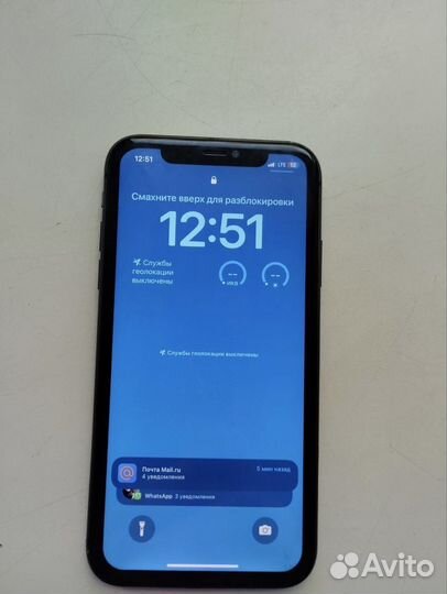 Телефон iPhone 11 64gb
