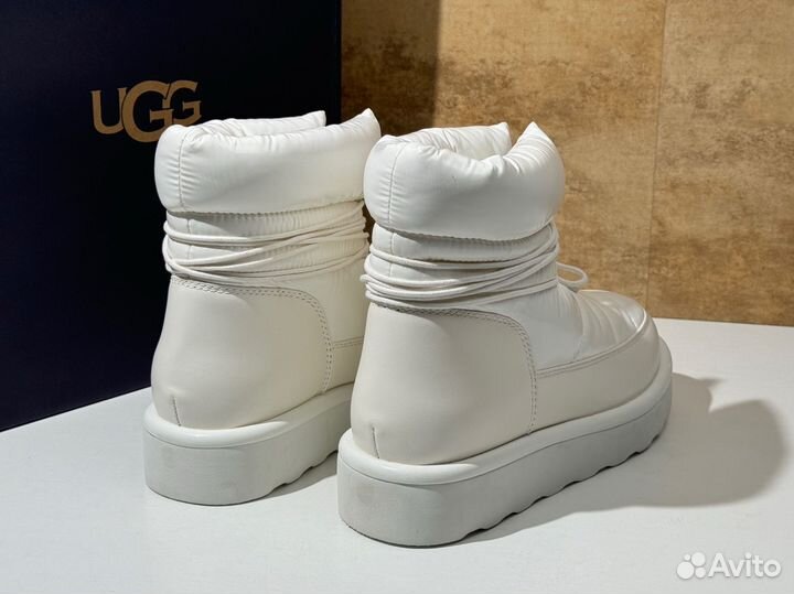 Дутики женские Ugg Classic Mini Blow White