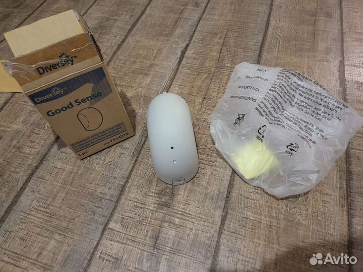 Автоматический освежитель воздуха Good Sense