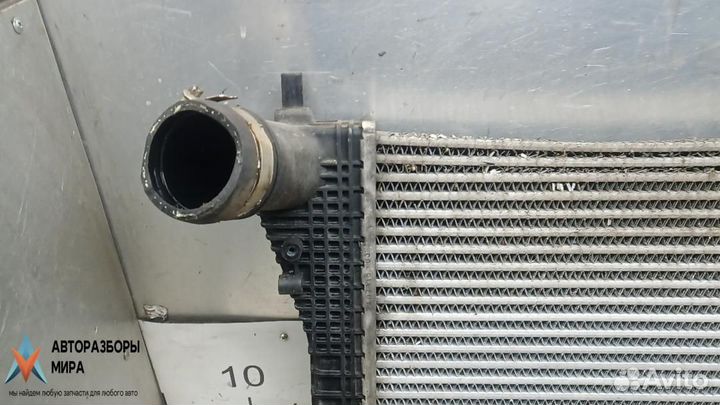 Радиатор интеркулера Volkswagen Jetta 6 2012