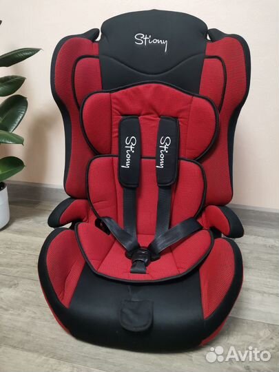 Автокресло Stiony универсальное