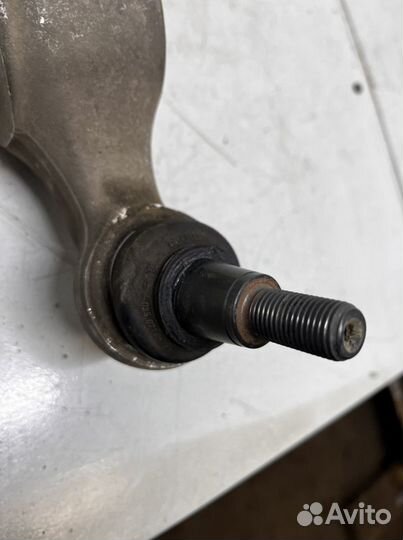 Рычаг Porsche panamera