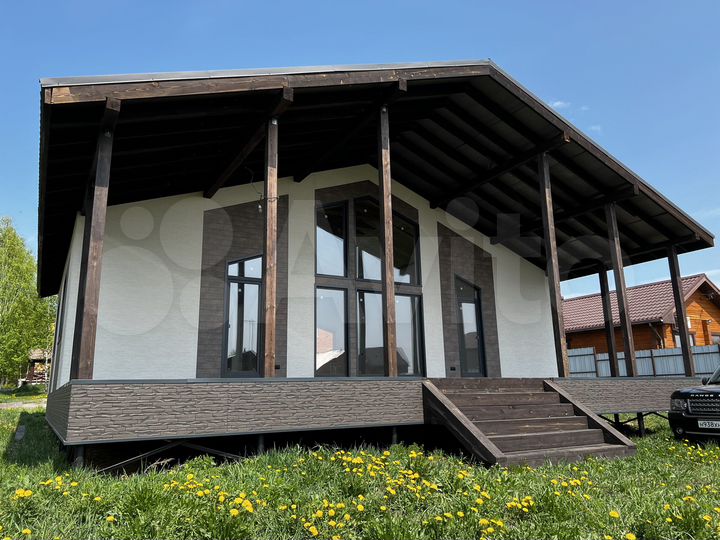 Дом 147 м² на участке 10 сот.