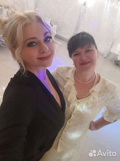 Ведущая праздничных мероприятий