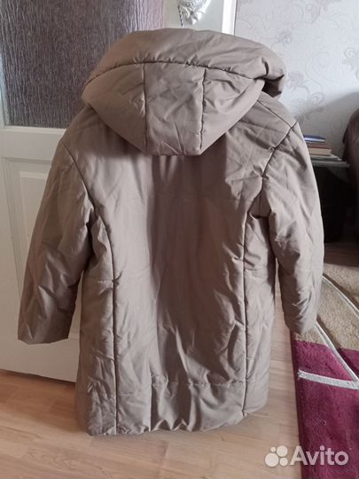 Демисезонная куртка для девочки 146