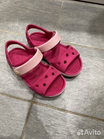 Сандалии для девочки