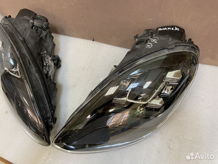 Фары на Porsche Panamera 971 LED black б/у